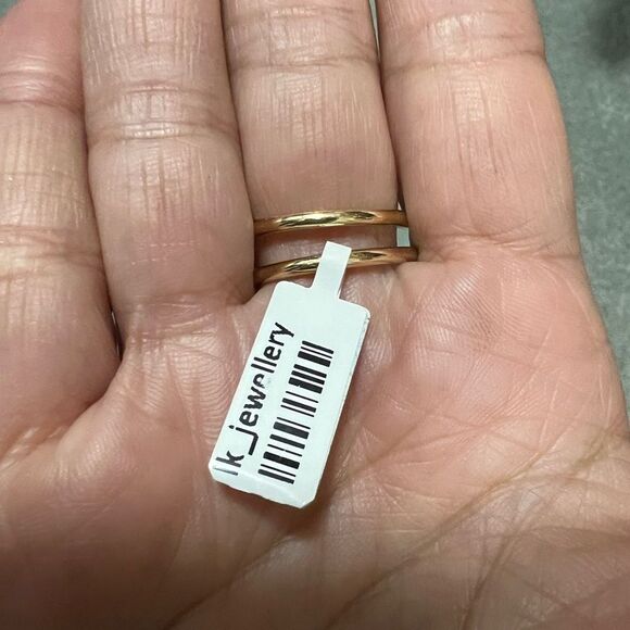 14K Solid Gold and CZ Ring - Picture 6 of 7